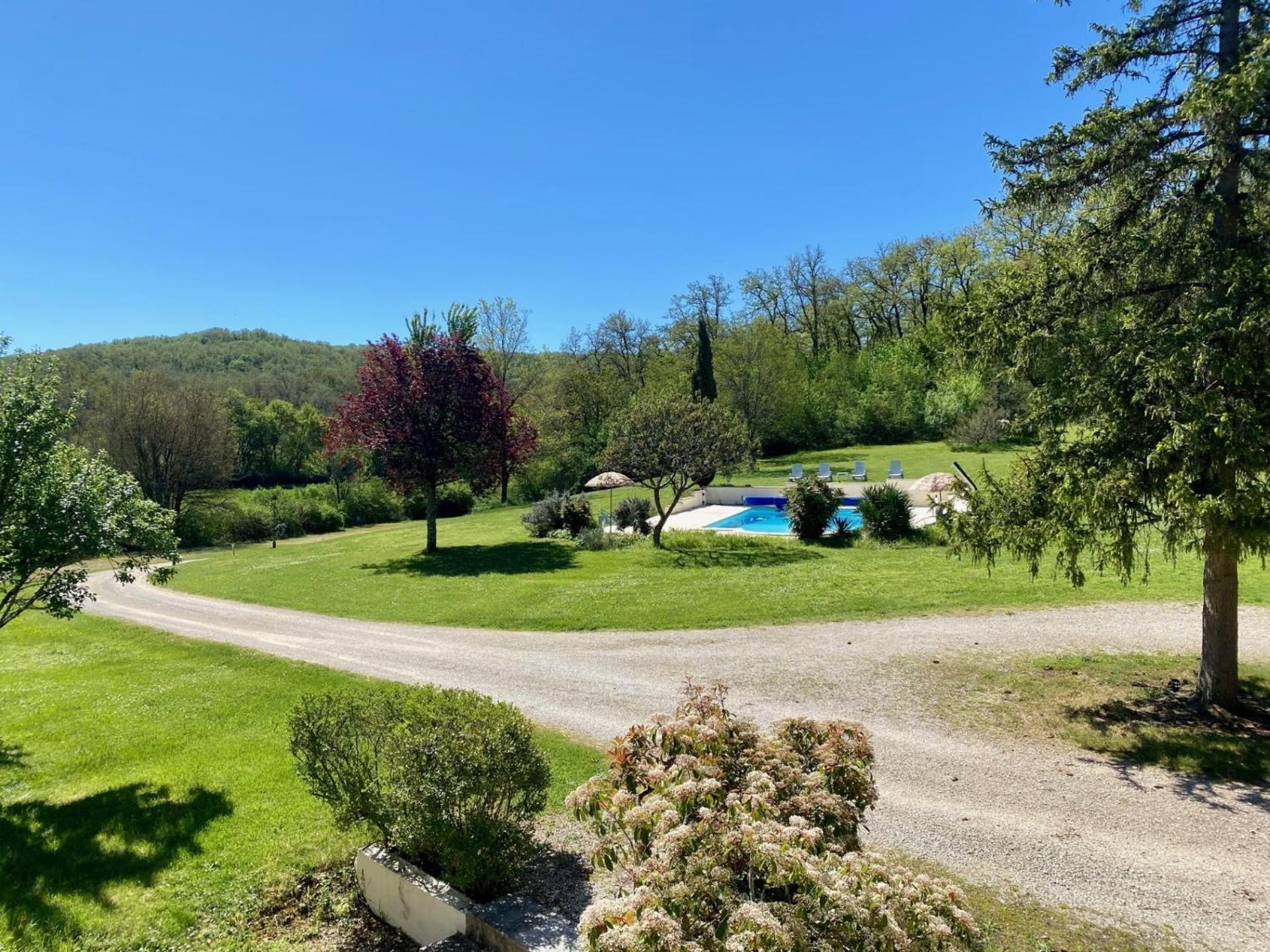 Domaine La Cabane Dégagnac 外观 照片
