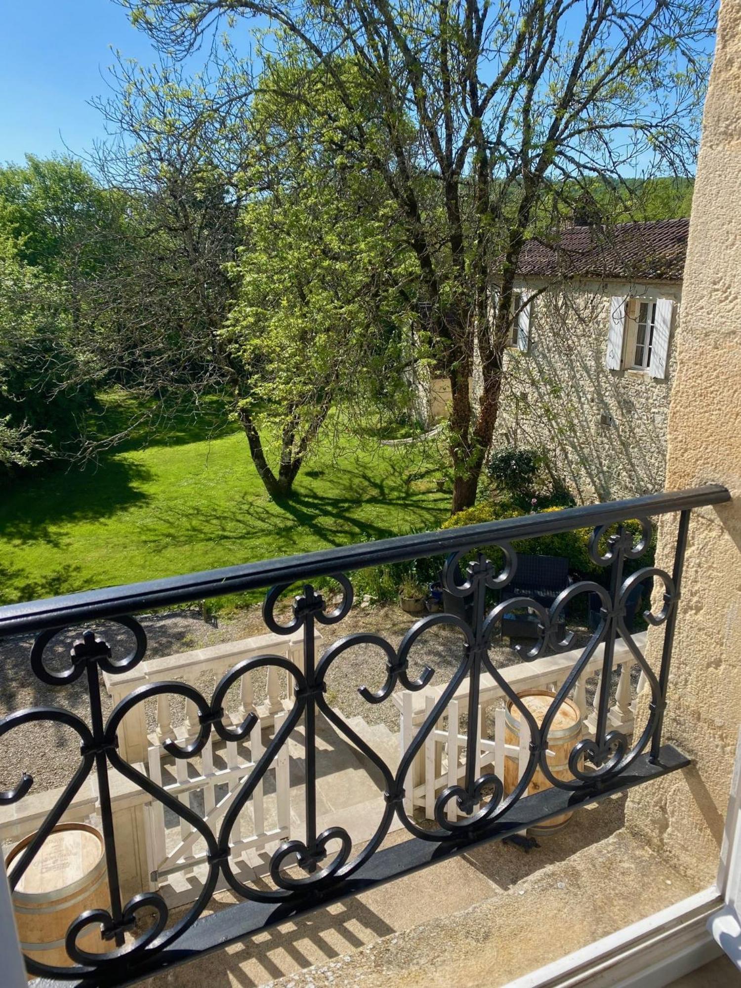 Domaine La Cabane Dégagnac 外观 照片